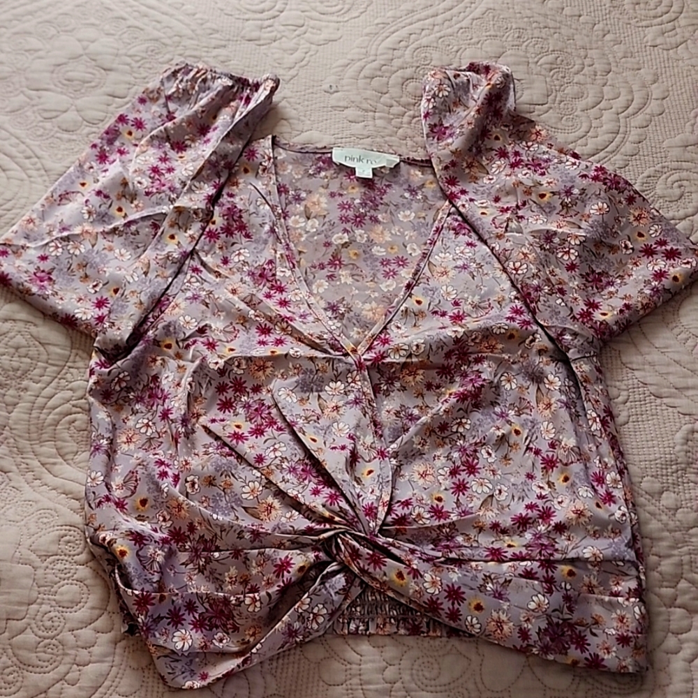 Pink Rose, Small, light purple floral